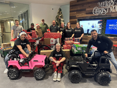 Team OneRail Delivers Adopt-a-Family Christmas 2022
